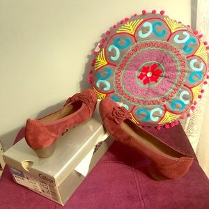 Burgundy Gabor Loafers.